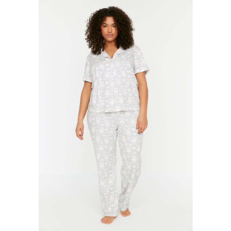 Trendyol Curve Gray Printed Knitted Buttons Pajamas Set