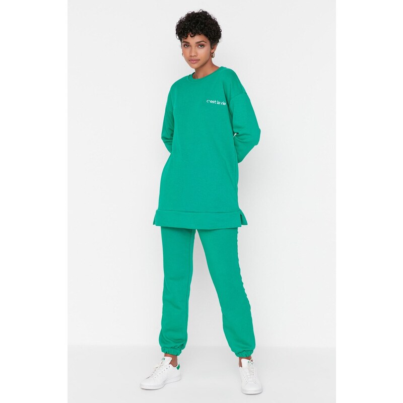 Trendyol Green Embroidered Crew Neck Basic Knitted Tracksuit Set