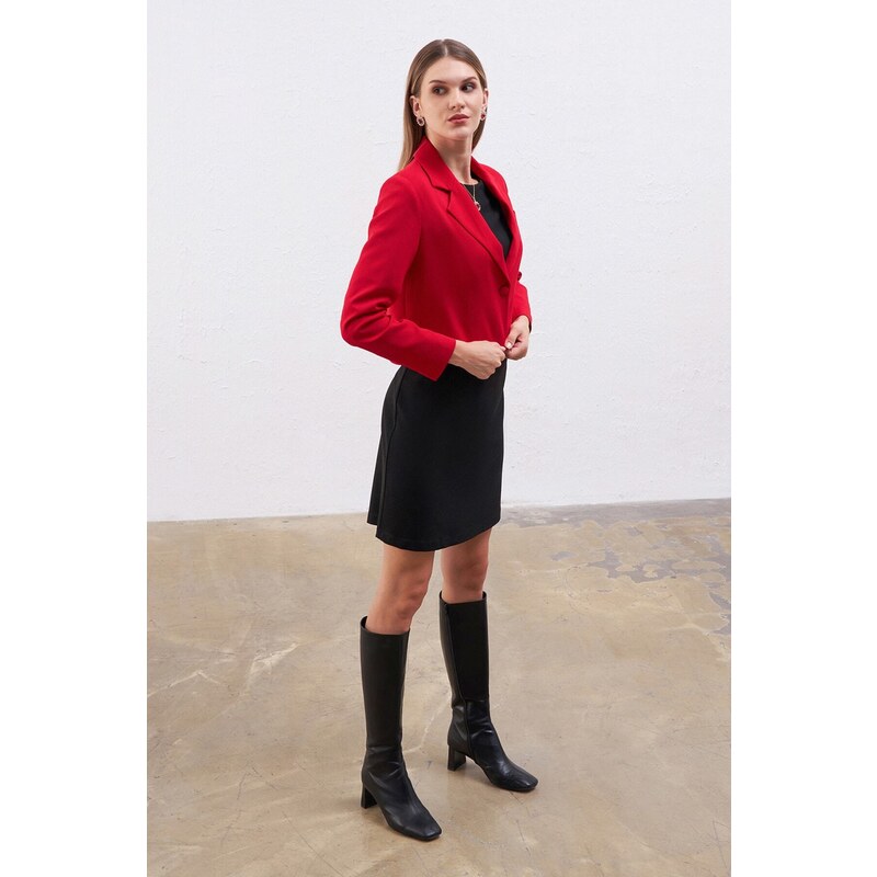 Gusto Short Jacket - Red