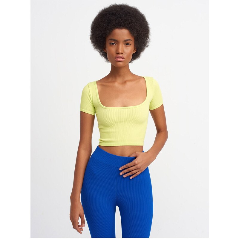 Dilvin 3666 "U" Neck Short Sleeve Crop Top-lime