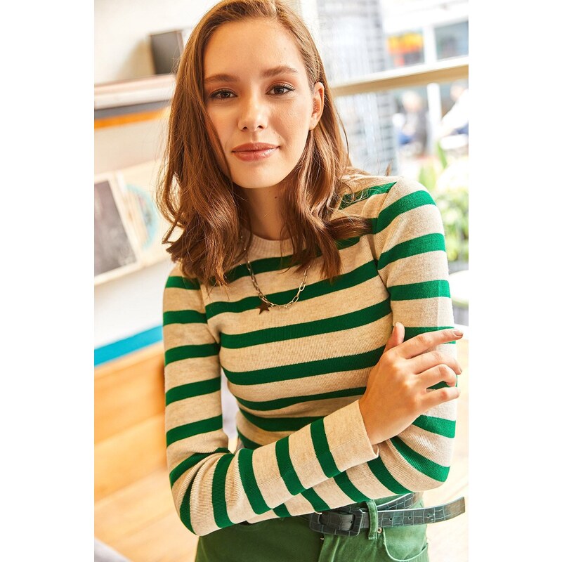 Olalook Women's Grass Green Crew Neck Striped Knitwear Crop Sweater