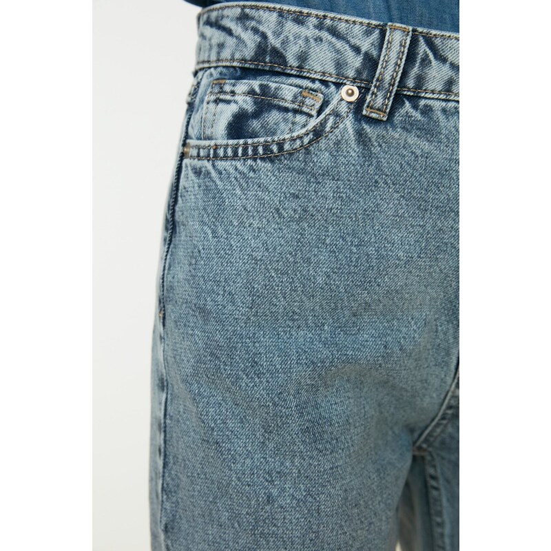 Trendyol světle modré džíny se 100% bavlnou s vysokým pasem a zapínáním na knoflíky
