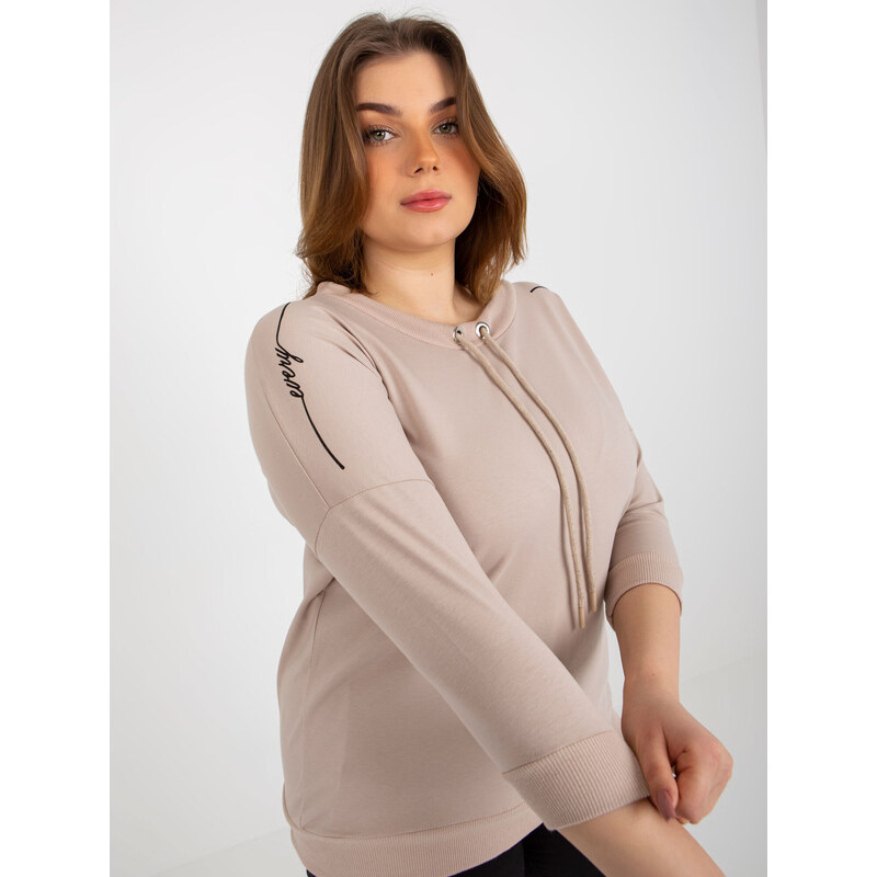 Fashionhunters Dámská halenka plus size s 3/4 rukávy - béžová