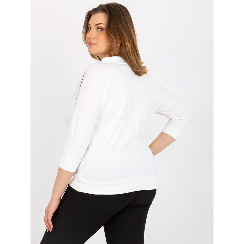 Fashionhunters Dámská halenka plus size s 3/4 rukávy - ecru