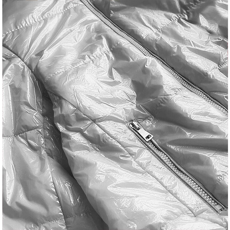 S'WEST Krátká stříbrná prošívaná dámská bunda se stojáčkem (B9567)