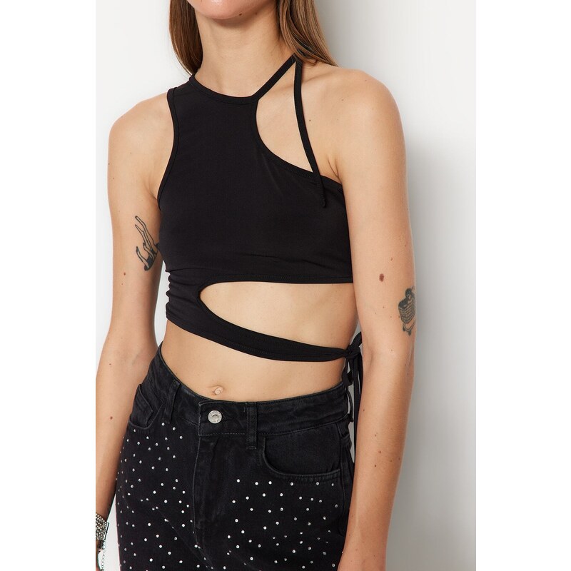 Trendyol Black Crop Knitted Window/Cut Out Detailed Blouse