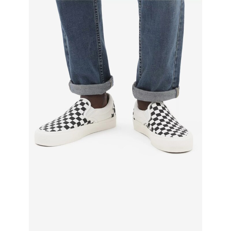 Černo-krémové kostkované slip on tenisky VANS - Dámské