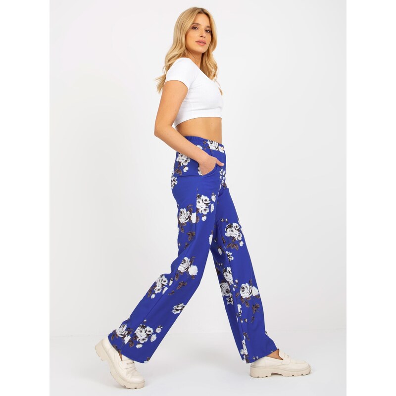 Fashionhunters Kobaltově modré široké látkové květované kalhoty
