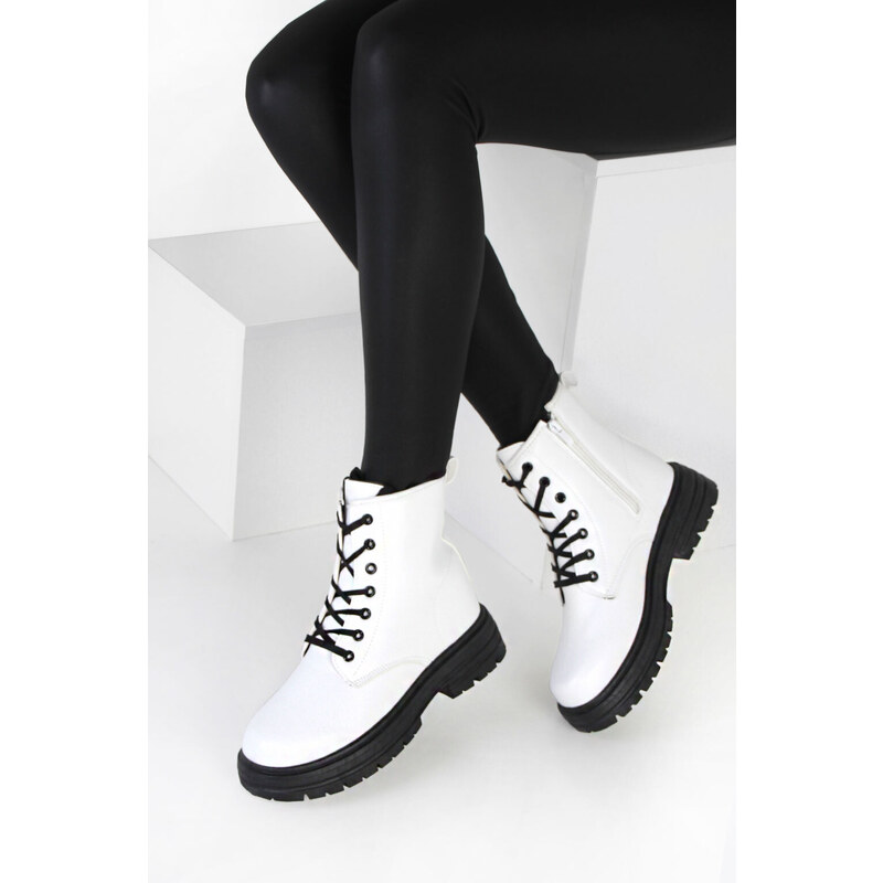GOLL Kotníkové bílé boty D2218-2WH