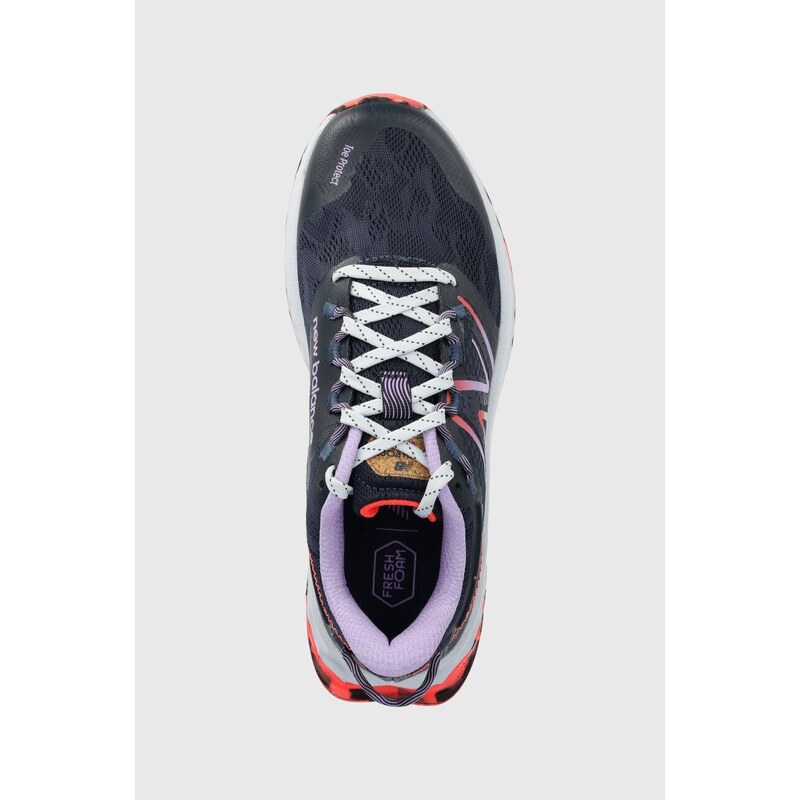 Běžecké boty New Balance Fresh Foam Garoe tmavomodrá barva