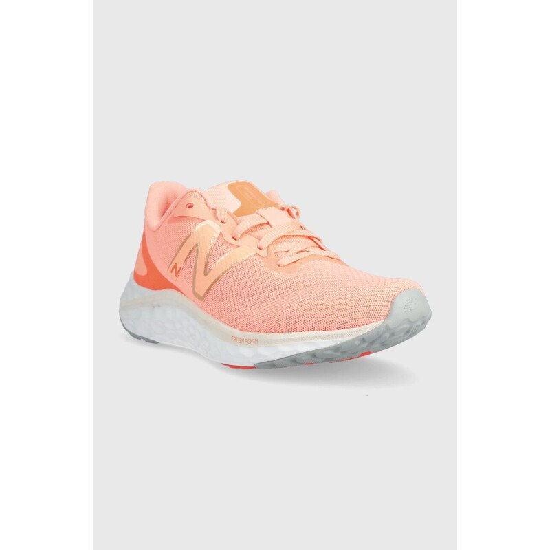 Běžecké boty New Balance Fresh Foam Arishi v4 oranžová barva