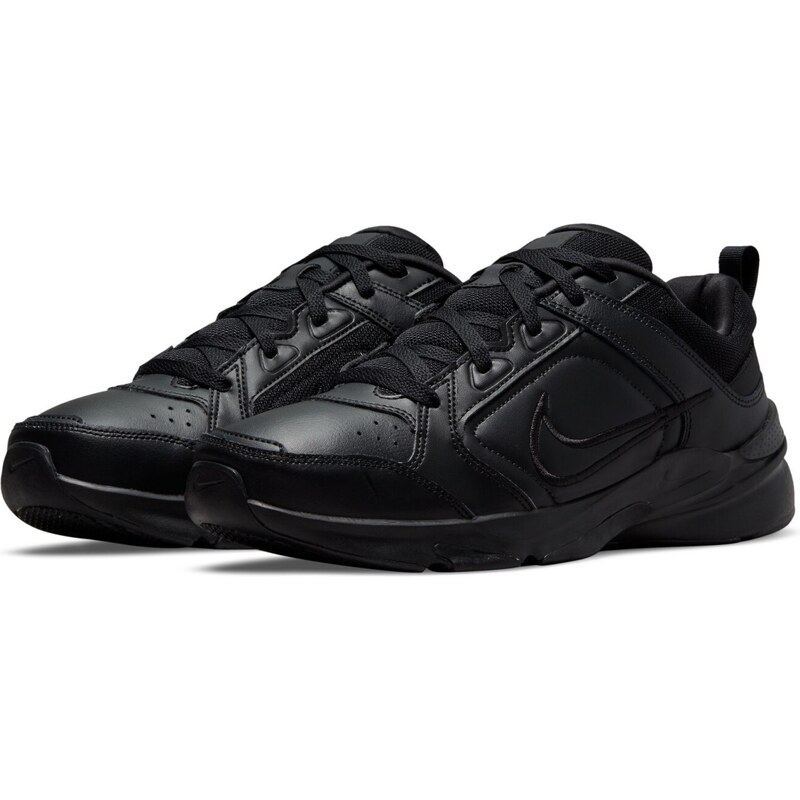 Nike defyallday black