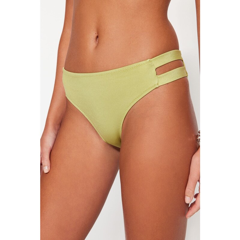 Trendyol Green Cut Out/Windowed Normal Leg Bikini Bottoms