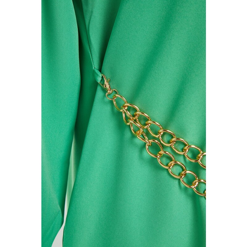 Trendyol Green Crepe Evening Dress with a Chain Waist and a Chain Belt, in a comfortable fit