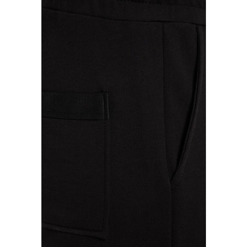 Trendyol Black Regular/Regular Fit Medium Size Elastic Waist Laced Double Cuff Shorts