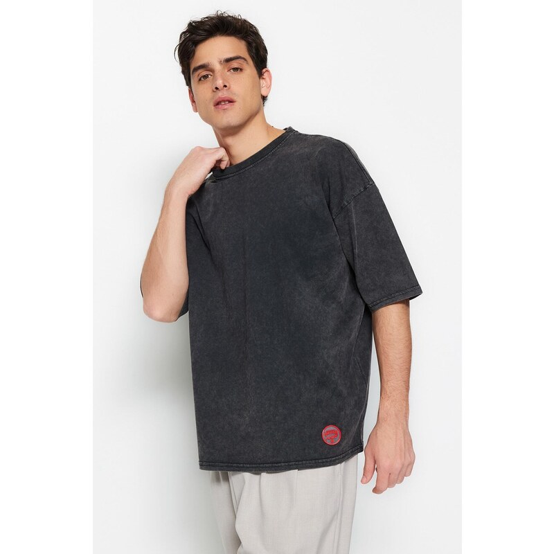 Trendyol Limited Edition Anthracite Oversize/Wide Cut Pale Effect 100% Cotton T-Shirt