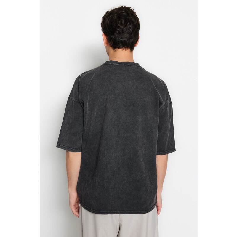 Trendyol Limited Edition Anthracite Oversize/Wide Cut Pale Effect 100% Cotton T-Shirt