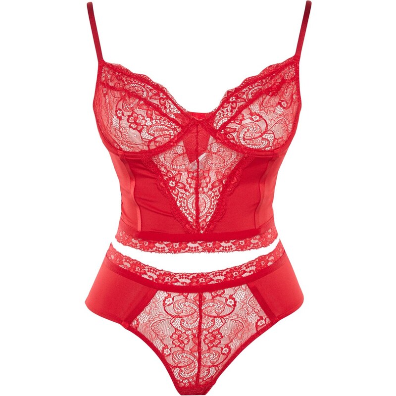 Trendyol Curve Red Lace Detailed Bustier-Panties Underwear Sets