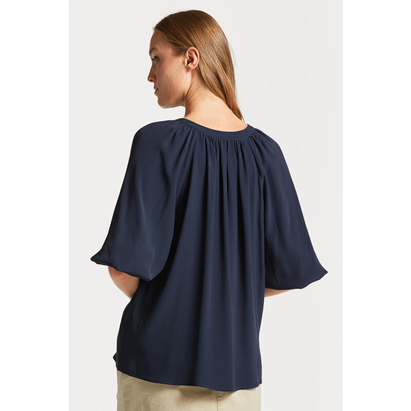 KOŠILE GANT V-NECK BLOUSE modrá 38