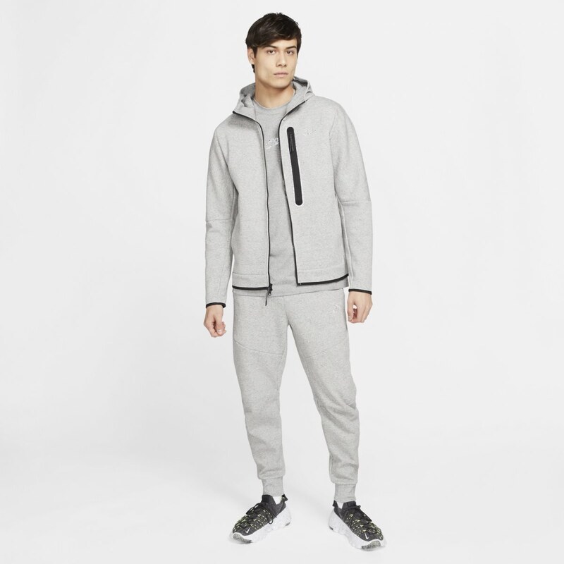 Nike Man's Sweatshirt Tech Fleece DD4688-010