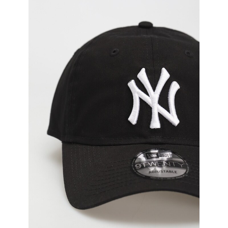 New Era League Essential 9Twenty New York Yankees (black)černá