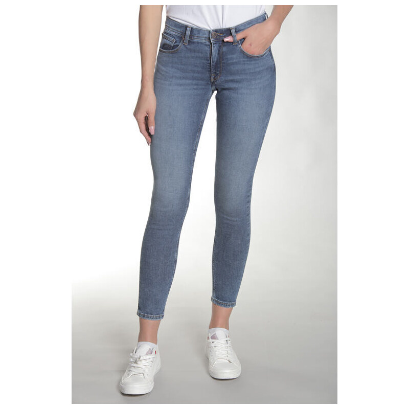 Dámské jeans CROSS JOLIE 15 DARK MID BLUE