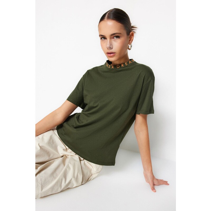 Dámské tričko Trendyol Collar Printed 107050504