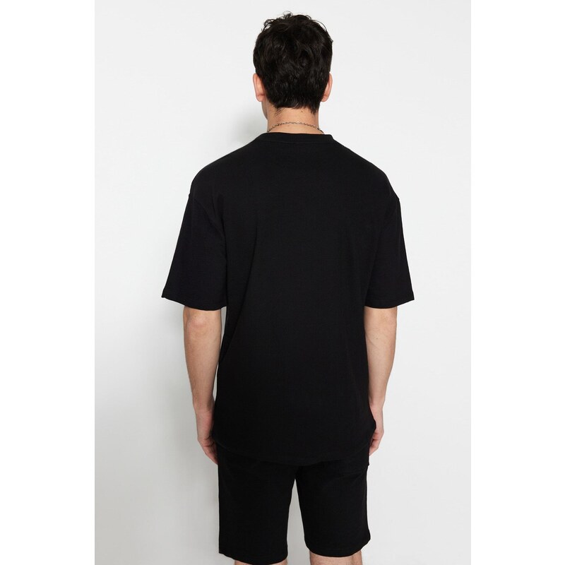 Trendyol Limited Edition Black Oversize 100% Cotton Labeled Textured Basic Thick T-Shirt