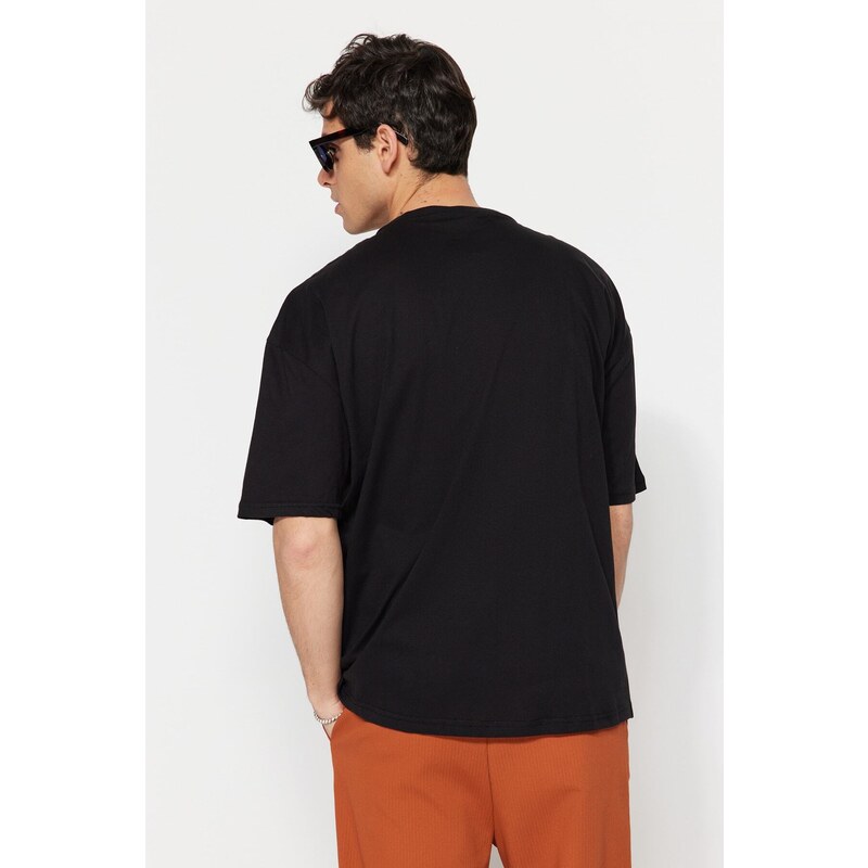 Trendyol Black Oversize Crew Neck Short Sleeve Fox Embroidered 100% Cotton T-Shirt