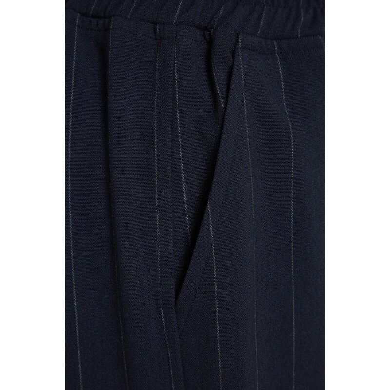 Trendyol X Sagaza Studio Námořnická modrá pruhovaná nákladní kapsa Detailní kalhoty