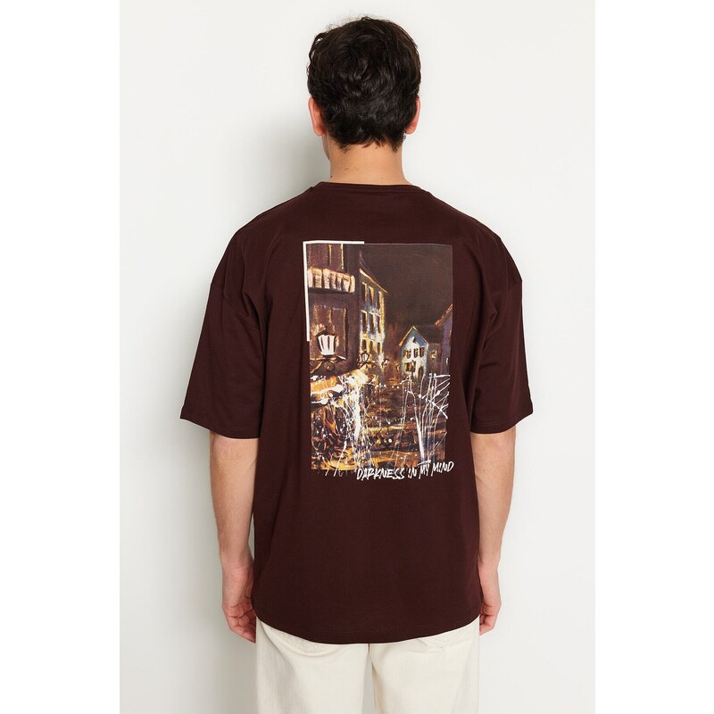 Trendyol Brown Oversize/Wide-Fit Short Sleeve Back Printed 100% Cotton T-Shirt