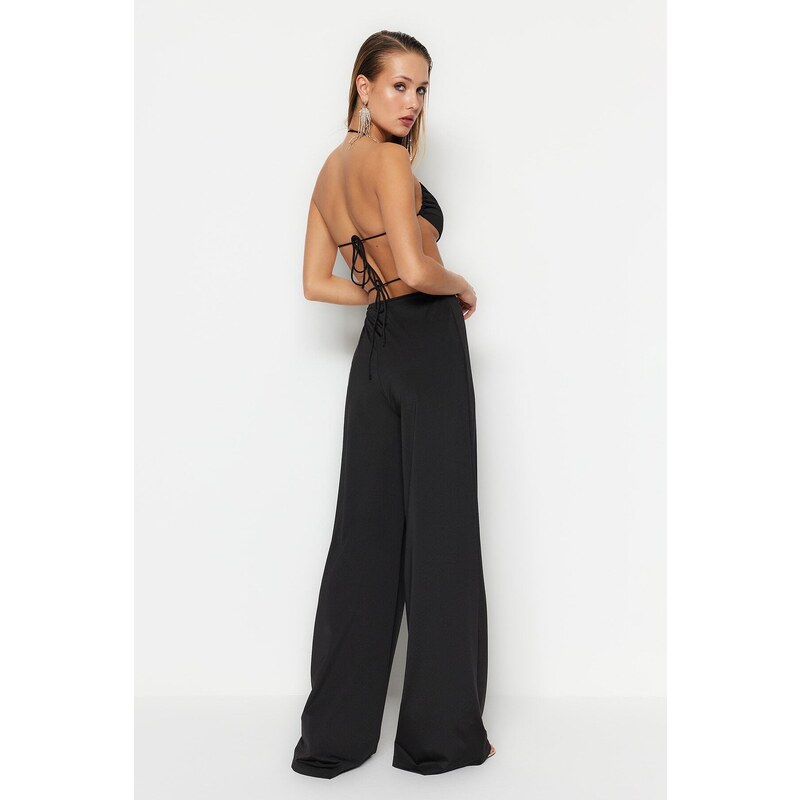 Trendyol Black Lined Knitted Jumpsuit with Window/Cut Out Detail, biased