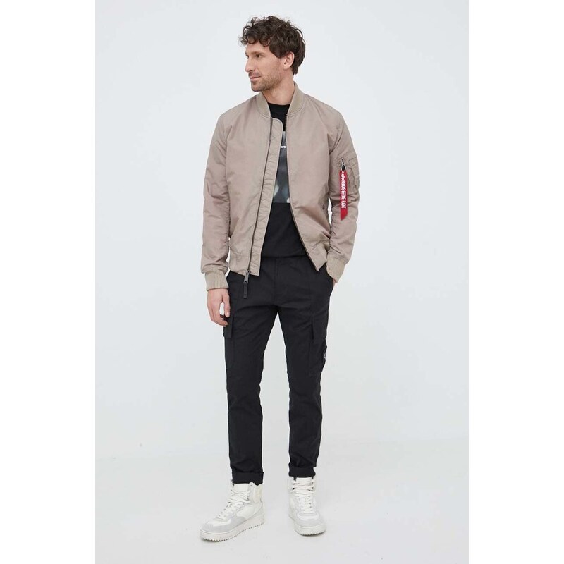 Bomber bunda Alpha Industries béžová barva, přechodná