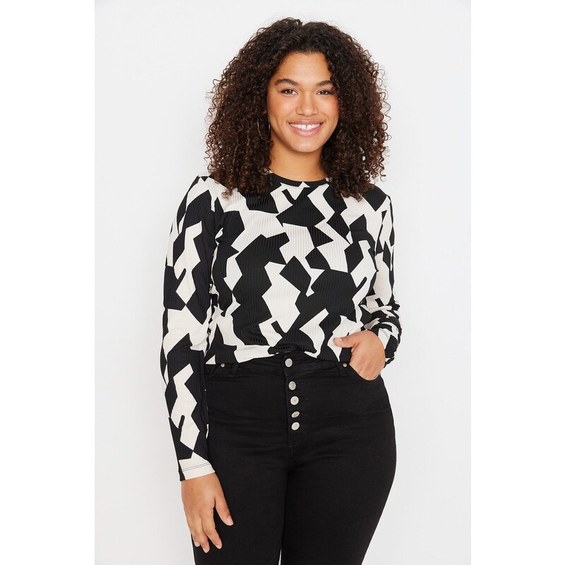 Trendyol Curve Multicolor Patterned Bodycone Ribbed Knitted Blouse
