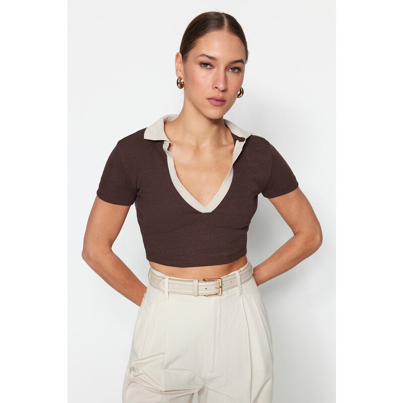 Trendyol Brown Fitted Polo Neck Crop Ribbed Stretch Knitted Blouse