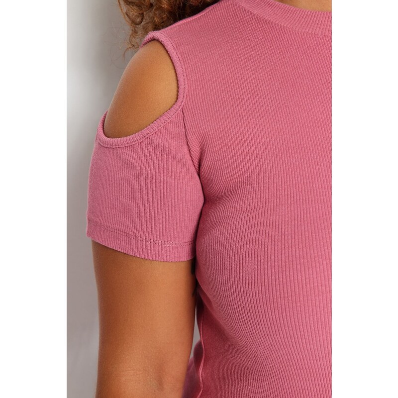 Trendyol Curve Pink Ribbed Knitted Cut Out Detailed Blouse
