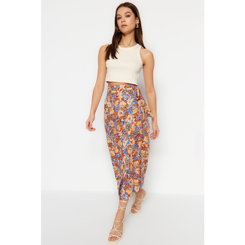 Trendyol Multicolored Floral Patterned Viscose Fabric Midi Woven Skirt 107060413