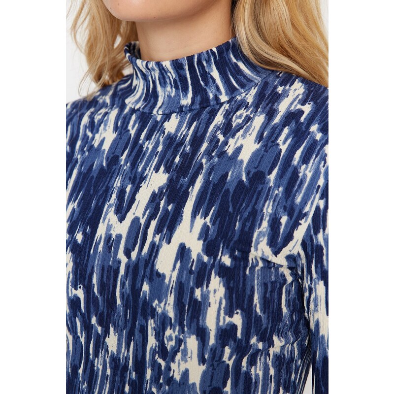 Trendyol Navy Blue Printed Fitted/Situated High Neck Long Sleeve Crepe/Textured Knitted Blouse