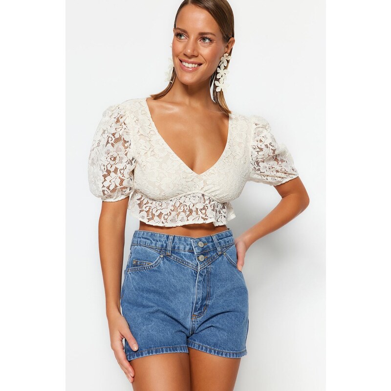 Trendyol Ecru Crop Knitted Balloon Sleeve Blouse