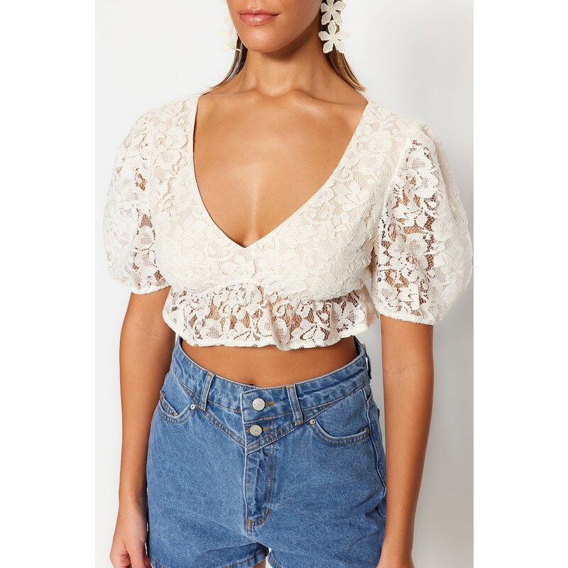 Trendyol Ecru Crop Knitted Balloon Sleeve Blouse