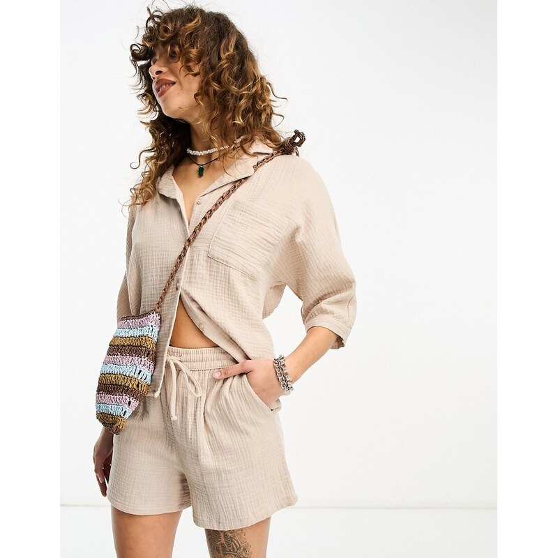 ONLY cheesecloth shorts co-ord in beige-Neutral
