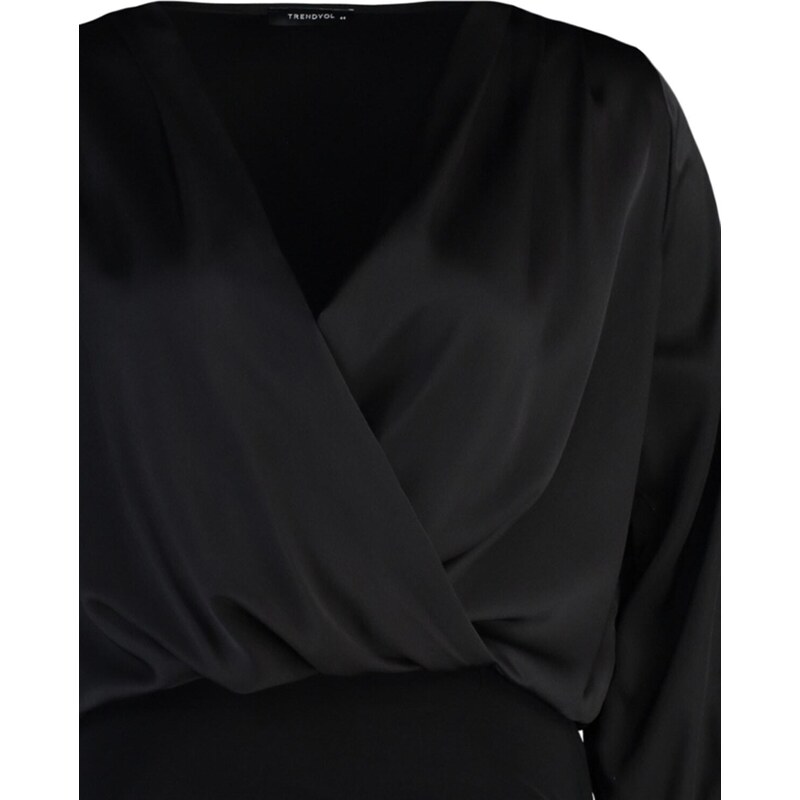 Trendyol Curve Black Satin Look Body With Buttons