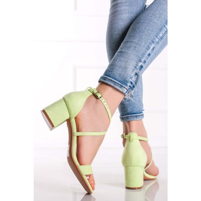 Ideal Světle zelené sandály na hrubém podpatku Erine