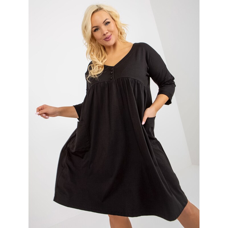 Fashionhunters Černé mikinové šaty plus size basic s kapsami