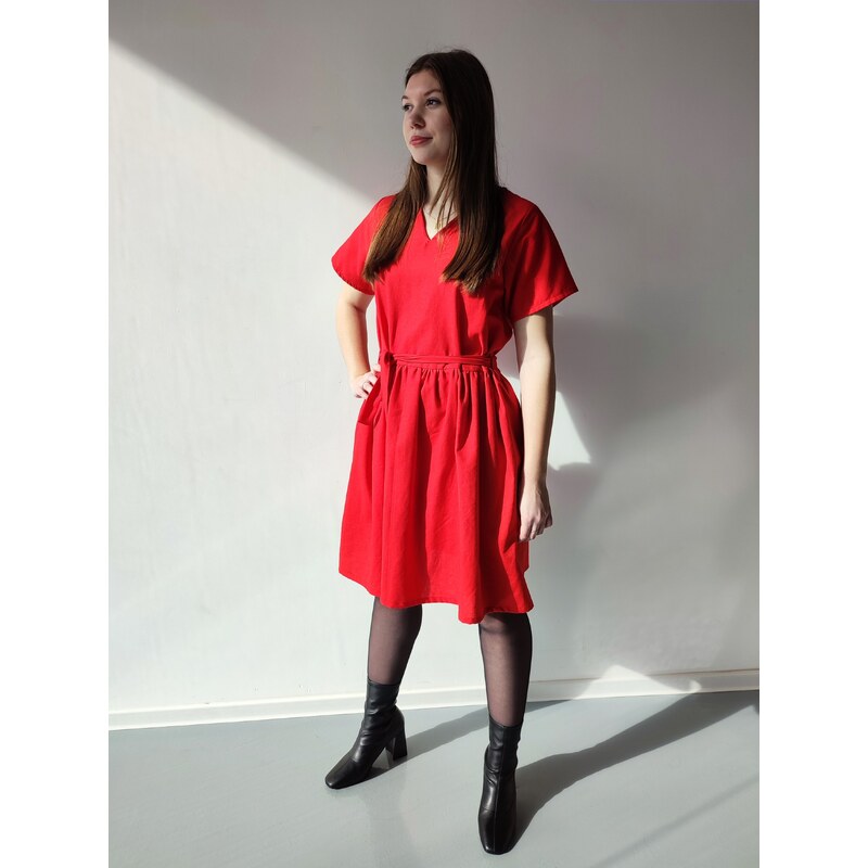 Elegan Dámské šaty ze lnu a viskózy - červená