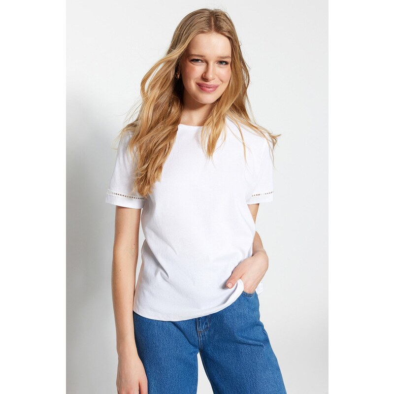 Trendyol White 100% Cotton Embroidery Detailed Basic Crew Neck Knitted 107057321