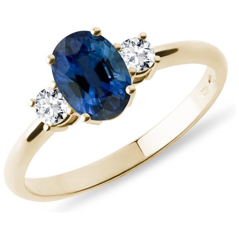 Zlatý prsten se safírem a diamanty KLENOTA K0230033