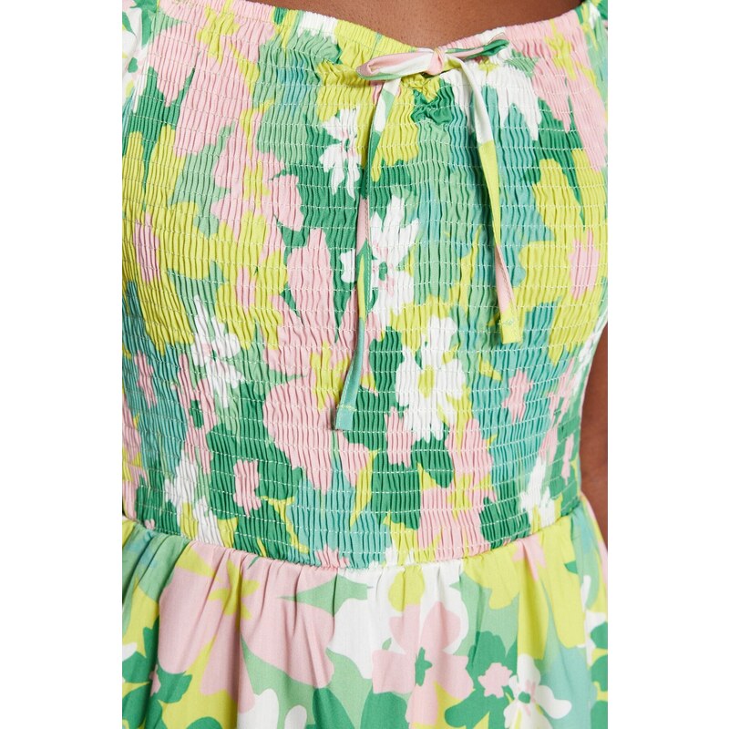 Trendyol Zelená Květinový A-Linie/Bell Form Gipeli Mini tkané šaty