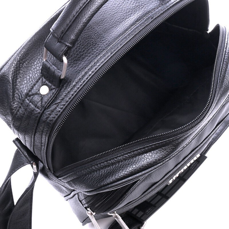 Odolná pánská taška pro každý den Worker Kabelky od Hraběnky; černá