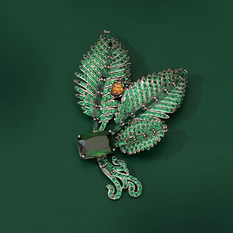 Éternelle Luxusní brož Swarovski Elements Araccia 80789183